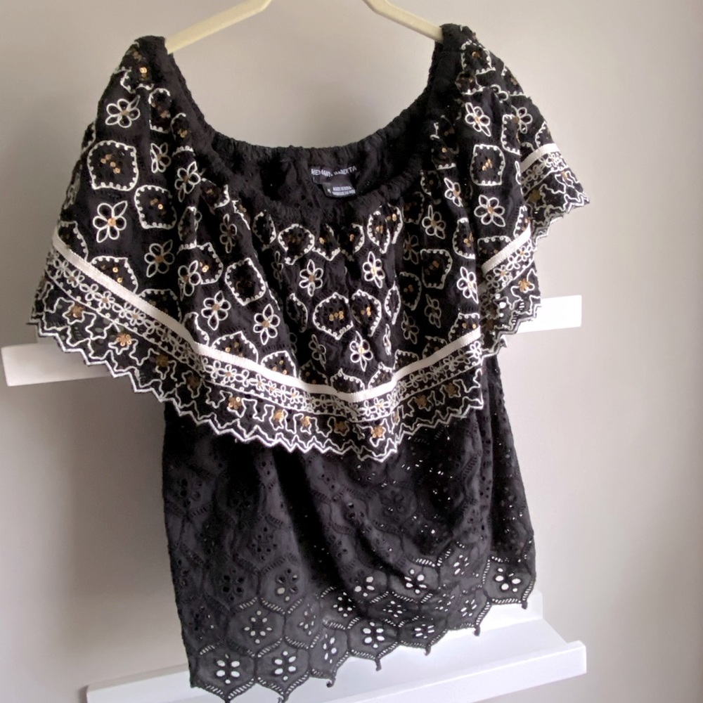 Hemant & Nandita Anthropologie top M EUC